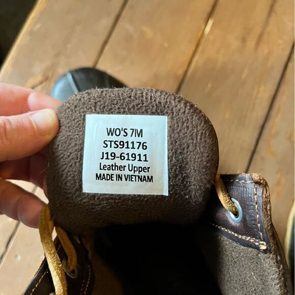 Sperry Leather Upper Duck Boots - Picture 6 of 7